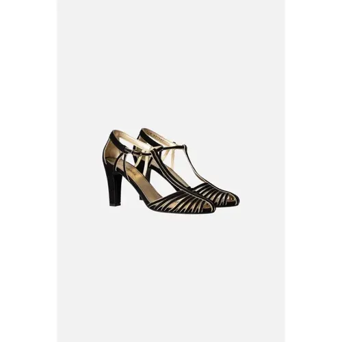 And Gold Suede Sandals , female, Sizes: 5 UK - Chanel Vintage - Modalova