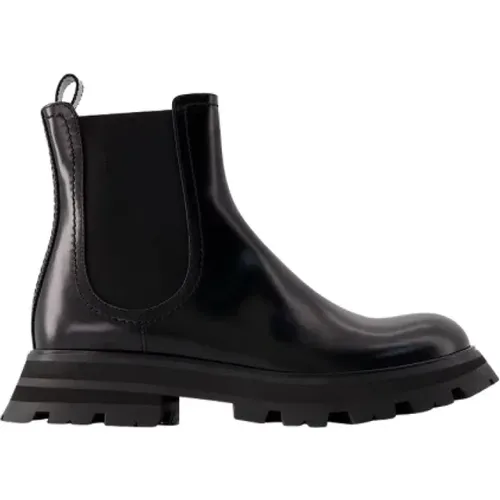 Leather boots , female, Sizes: 5 UK, 8 UK, 2 UK, 7 UK, 3 UK, 6 UK, 4 UK - alexander mcqueen - Modalova