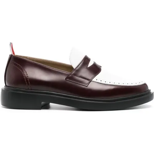 Flat shoes Bordeaux , male, Sizes: 5 UK, 7 UK, 6 1/2 UK, 7 1/2 UK - Thom Browne - Modalova