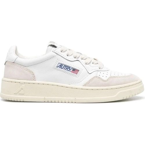 Low-Top Sneaker - Elevated White Low Sneakers With Textured Finish - Gr. 36 (EU) - in - für Damen - Autry - Modalova