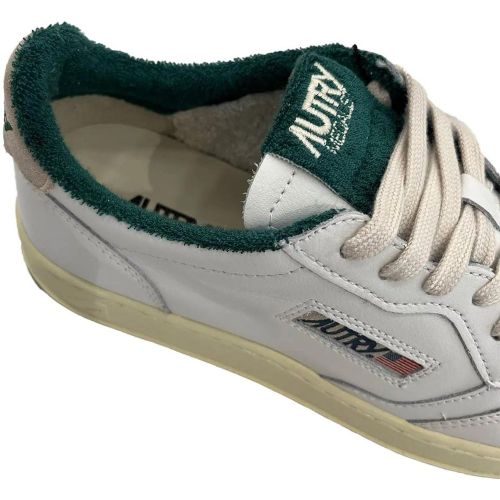 Low-Top Sneaker - baskets medalist en cuir vert - Gr. 41 (EU) - in - für Damen - Autry International - Modalova