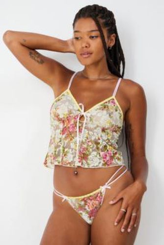 Mindy Floral Lace Thong L at Urban Outfitters - Out From Under - Modalova