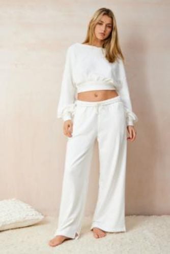 Hoxton Joggers - White S at Urban Outfitters - Out From Under - Modalova