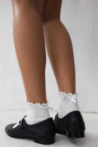 Cropped Bow Socks - White at Urban Outfitters - Out From Under - Modalova