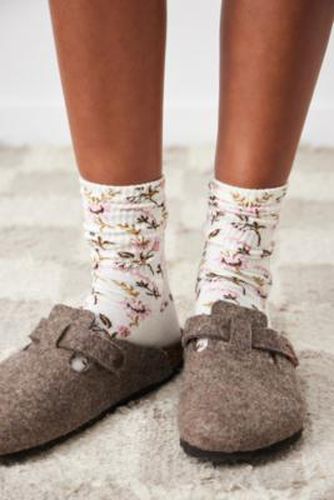 Ditsy Flower Socks - White at Urban Outfitters - Out From Under - Modalova