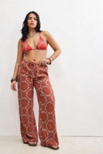 Ellie Bandana Print Trousers - XS at Urban Outfitters - Out From Under - Modalova