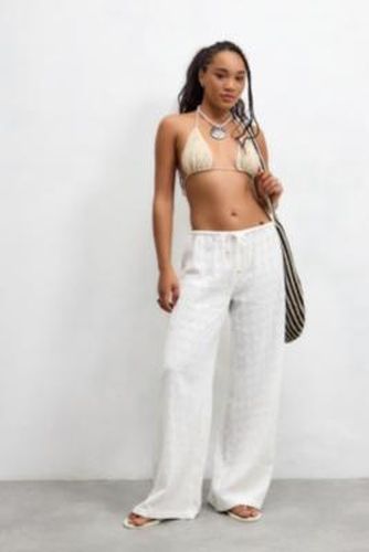 Ellie Broderie Beach Trousers - XS at Urban Outfitters - Out From Under - Modalova