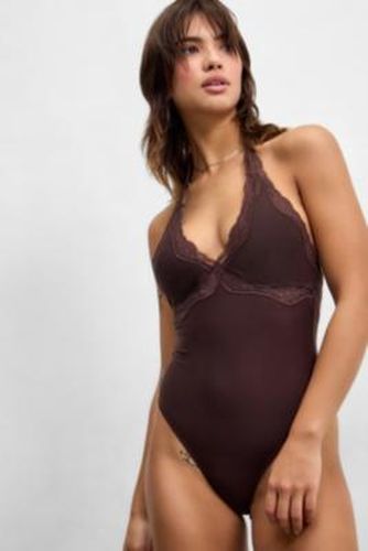 UO Lace Halterneck Bodysuit - S at - Urban Outfitters - Modalova