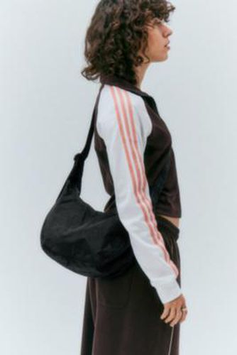 Black Medium Nylon Crescent Bag - Black at Urban Outfitters - BAGGU - Modalova