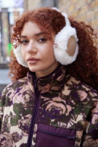 UO Adjustable Shearling Trim Ear Muffs - at - Urban Outfitters - Modalova