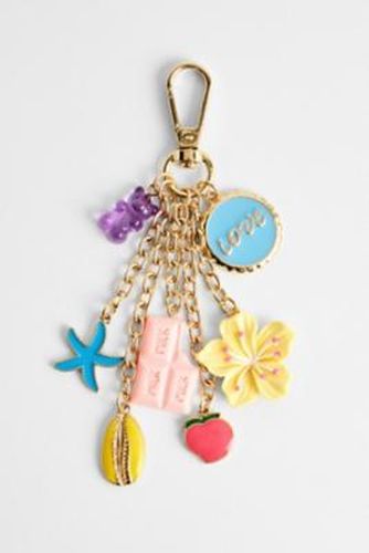 UO Summer Multi-Charm Keyring - Gold at - Urban Outfitters - Modalova
