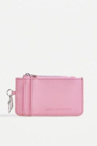 UO Carabiner Clip Cardholder - Rose ALL at - Urban Outfitters - Modalova