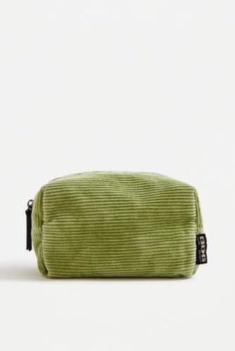 Washed Cord Makeup Bag - Green 10cm x H: 13cm x W: 18cm at Urban Outfitters - BDG - Modalova