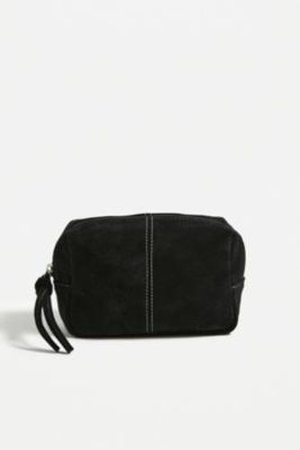 UO Suede Makeup Bag - Black ALL at - Urban Outfitters - Modalova