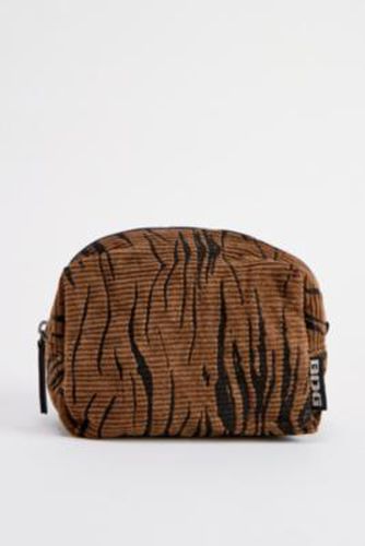 Tiger Corduroy Makeup Bag - ALL at Urban Outfitters - BDG - Modalova