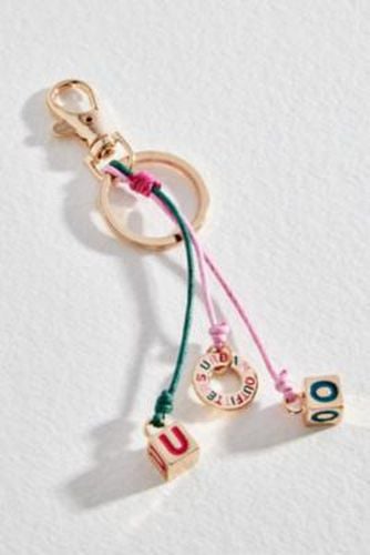 UO Charm Keychain - Green at - Urban Outfitters - Modalova