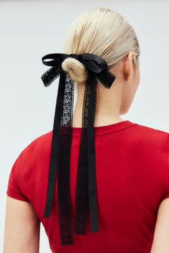 Skinny Ribbon Hair Tie - Black at - Urban Outfitters - Modalova