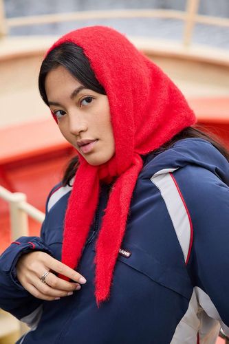 UO Cleo Triangle Scarf - at - Urban Outfitters - Modalova