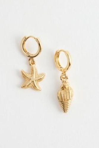 UO Shell Mix Drop Hoop Earrings - at - Urban Outfitters - Modalova