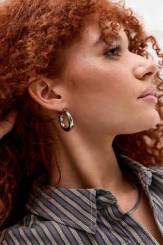 Silence + Noise Chunky Hoop Earrings - at Urban Outfitters - Out From Under - Modalova