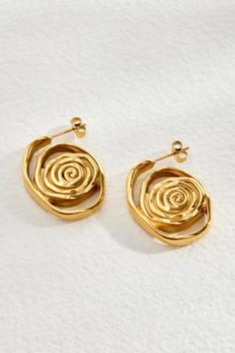 Spiral Earrings - Gold at Urban Outfitters - Zambah - Modalova