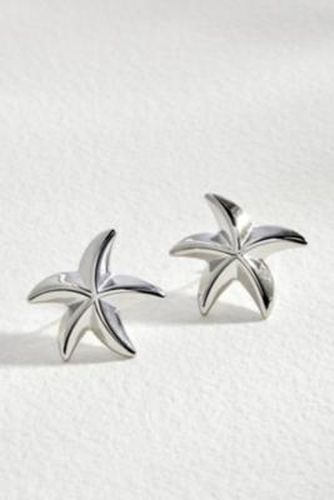 Starfish Earrings - Silver at Urban Outfitters - Zambah - Modalova