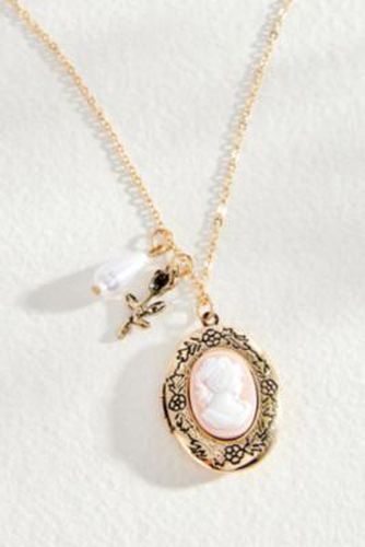 Cameo Charm Necklace - Pink at Urban Outfitters - Silence + Noise - Modalova