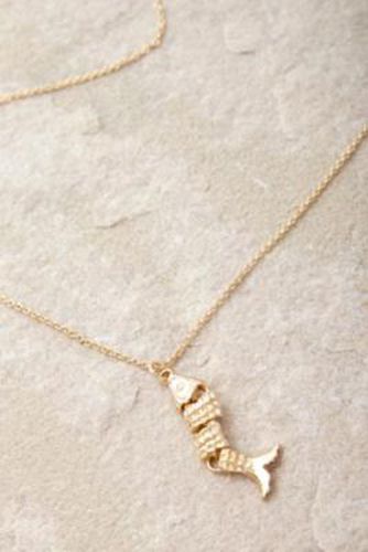 Split Fish Pendant Necklace - Gold at Urban Outfitters - Silence + Noise - Modalova
