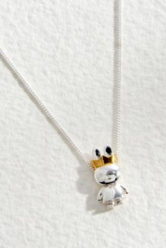 Queen Charm Necklace - Silver at Urban Outfitters - Miffy - Modalova