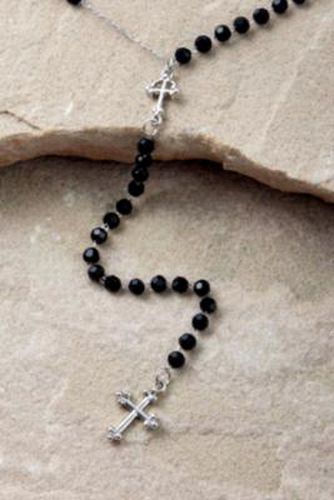 Double Beaded Cross Lariat Necklace - Silver at Urban Outfitters - Silence + Noise - Modalova