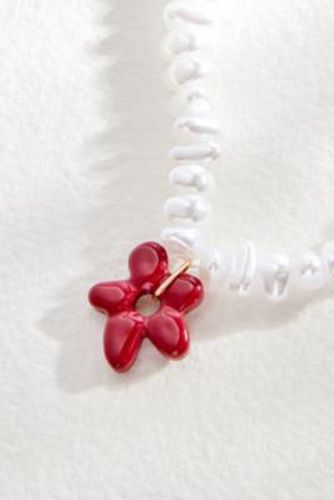 Flower Chipping Necklace - Red at Urban Outfitters - Silence + Noise - Modalova
