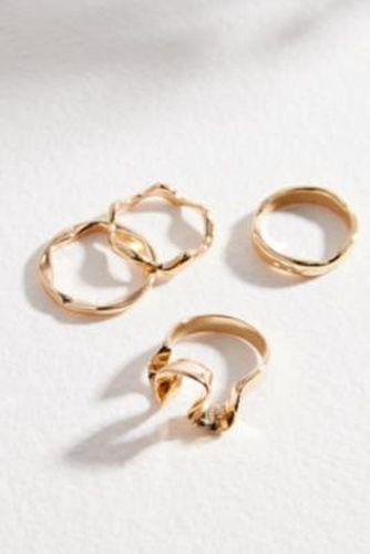 Molten Ribbon Ring 4-Pack - Gold M/L at Urban Outfitters - Silence + Noise - Modalova