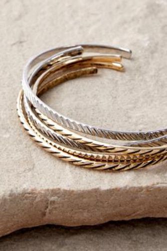 Textured Bangles 5-Pack - Silver at Urban Outfitters - Silence + Noise - Modalova