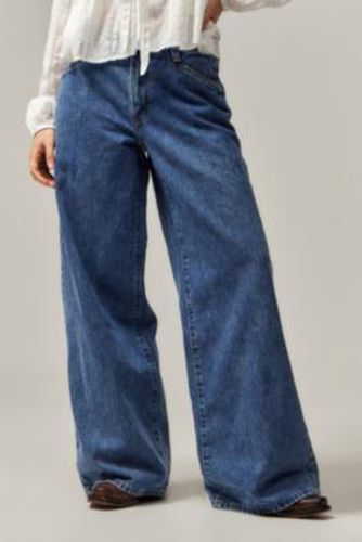 Baggy Wide Leg Jeans - 25W 33L at Urban Outfitters - Levi's - Modalova