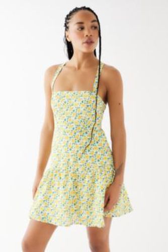 Bedford Ave Floral Mini Dress - White S at Urban Outfitters - Kiss The Sky - Modalova