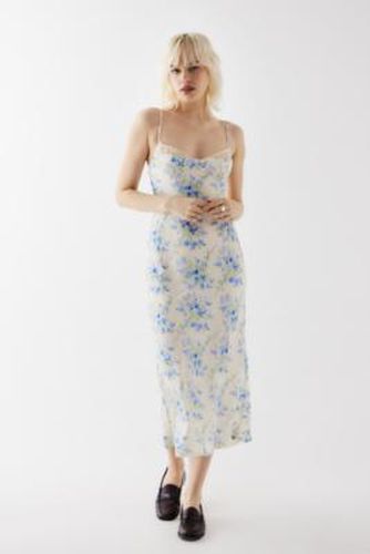 Iris Blue Maxi Dress - Cream S at Urban Outfitters - Love Triangle - Modalova