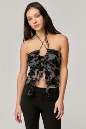 UO Exclusive Sugar Top - S at Urban Outfitters - Kiss The Sky - Modalova