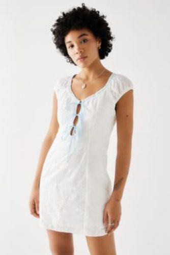 Stealing Beauty Mini Dress - White S at Urban Outfitters - Kiss The Sky - Modalova