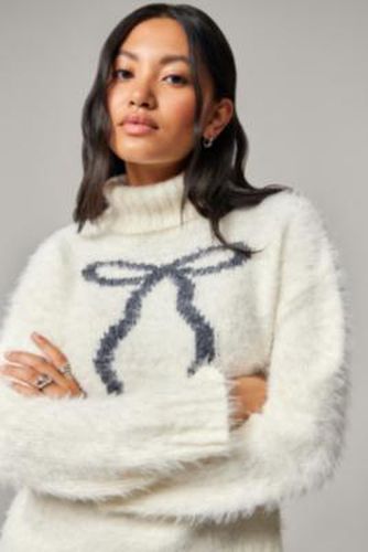 UO Exclusive Devon Bow Knit Jumper - Cream XS at Urban Outfitters - Kiss The Sky - Modalova