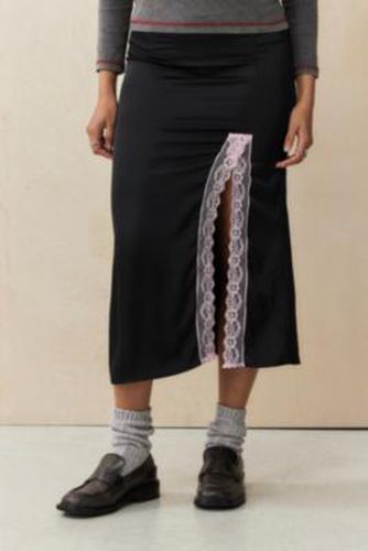 Estella Satin Midi Skirt - XS at Urban Outfitters - Love Triangle - Modalova