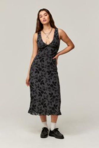 UO Exclusive Gabriella Midi Dress - S at Urban Outfitters - Motel - Modalova