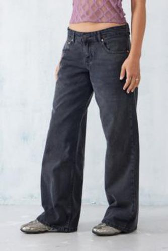 Low Rise Parallel Wide Leg Jeans - Off/black 26 at Urban Outfitters - Motel - Modalova