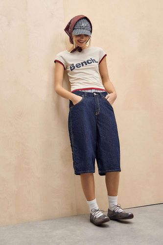 UO Exclusive Double Layer T-Shirt - S at Urban Outfitters - Bench - Modalova