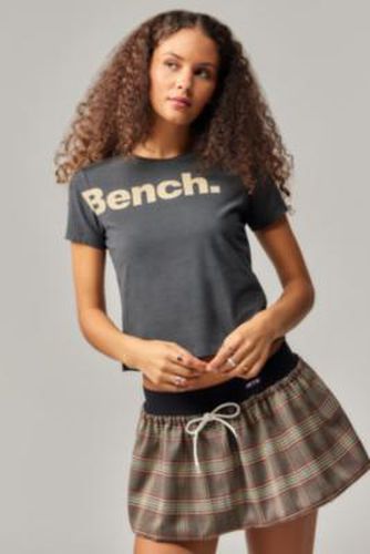 UO Exclusive Moss T-Shirt - XS at Urban Outfitters - Bench - Modalova