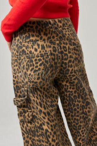 Leopard Print Cargo Jeans UK 6 at Urban Outfitters - Damson Madder - Modalova