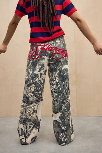 UO Exclusive Camo Dragon Jeans - XS at Urban Outfitters - Ed Hardy - Modalova