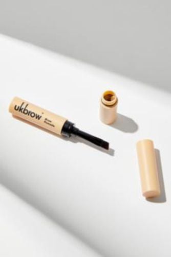 Light Brow Pomade ALL at Urban Outfitters - UKLASH - Modalova