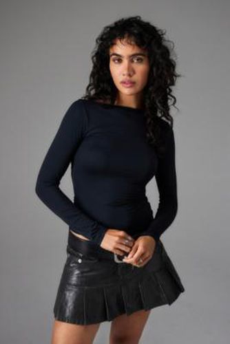 UO Mia Slinky Slash Neck Long Sleeve T-Shirt - Black L at - Urban Outfitters - Modalova
