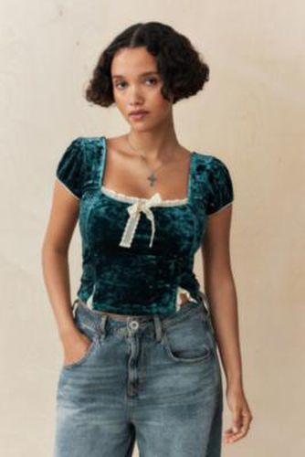 Rosa Square Neck Velvet Blouse - XS at Urban Outfitters - Kimchi Blue - Modalova