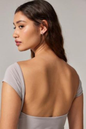 UO Lia Open Back T-Shirt - Light Grey XS at - Urban Outfitters - Modalova